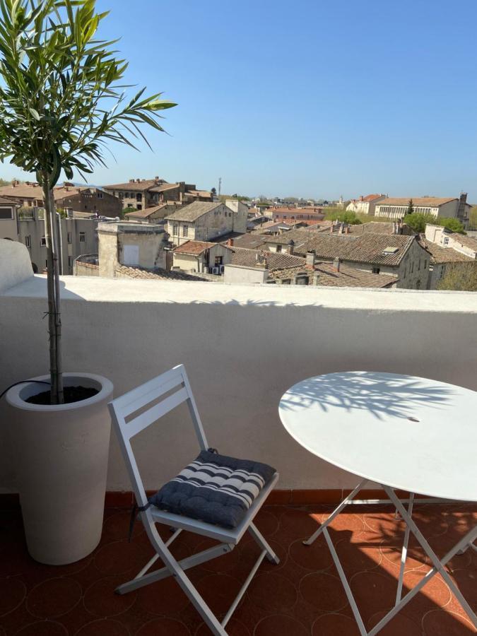 Apartamento Attique Saint Pierre - Dans Le Ciel Des Teinturiers Aviñón Exterior foto